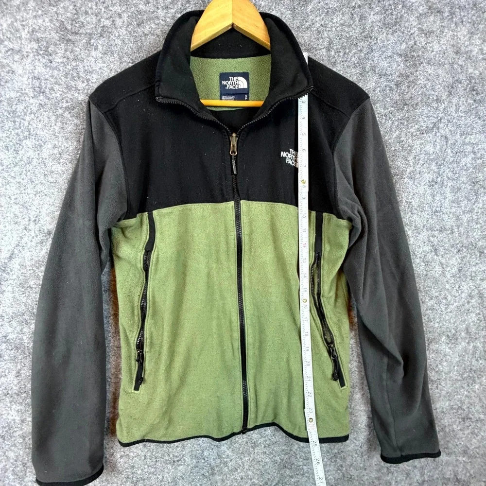 The North Face clothing sizes